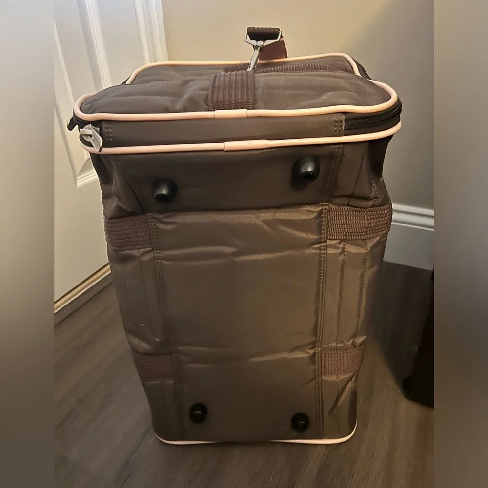 Sherpa’s Per Company, Medium Carrier Bag